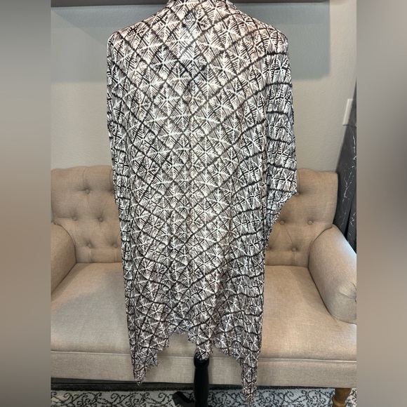 D16.18 NWT Echo Geometric Brown/Cream Print Sheer Kimono Wrap O/S - Picture 5 of 8
